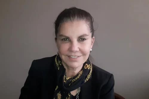 Por Berit Knudsen / Del adoctrinamiento universitario a la manipulación en redes Berit Knudsen