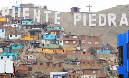 Puente Piedra: violento ataque de barristas termina con un joven muerto y varios heridos en estado crítico Puente Piedra distrito