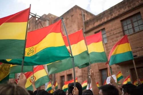 Bolivia formalizó acuerdos con la DEA e intercambió información sobre el narcotráfico en el país Bolivia