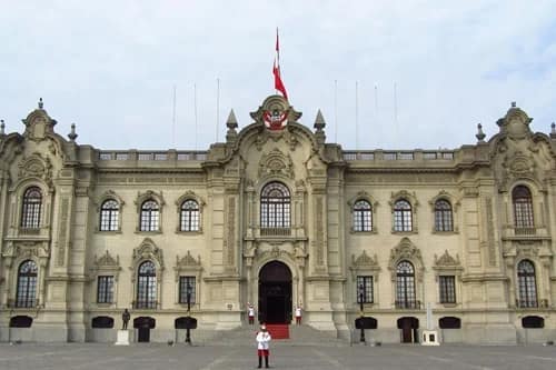 ¿Qué es una vacancia presidencial en el Perú y cómo se ejecuta? Palacio de gobierno