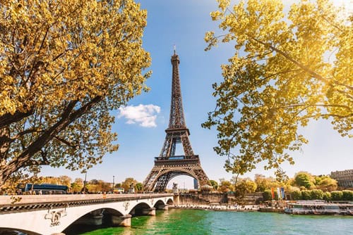 Viaja solo y sin miedo: 7 tips para disfrutar al máximo de tu aventura en solitario Paris Francia