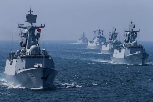 El Mar de China Meridional: La disputa que podría detonar la próxima gran crisis global Buques barcos mar