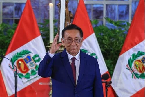 José María Balcázar toma juramento a gabinete liderado por Denisse Miralles Jose Maria Balcazar