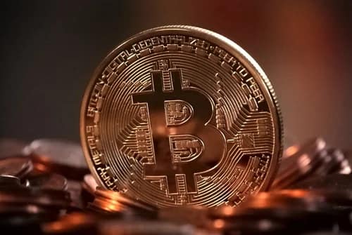 ‘Bitcoin’ y criptomonedas: ¿Revolución financiera o próxima burbuja?» (Análisis de su impacto) Bitcoin