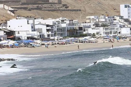 Punta Hermosa: Intensa llovizna reaviva el temor por posibles huaicos Punta Hermosa distrito